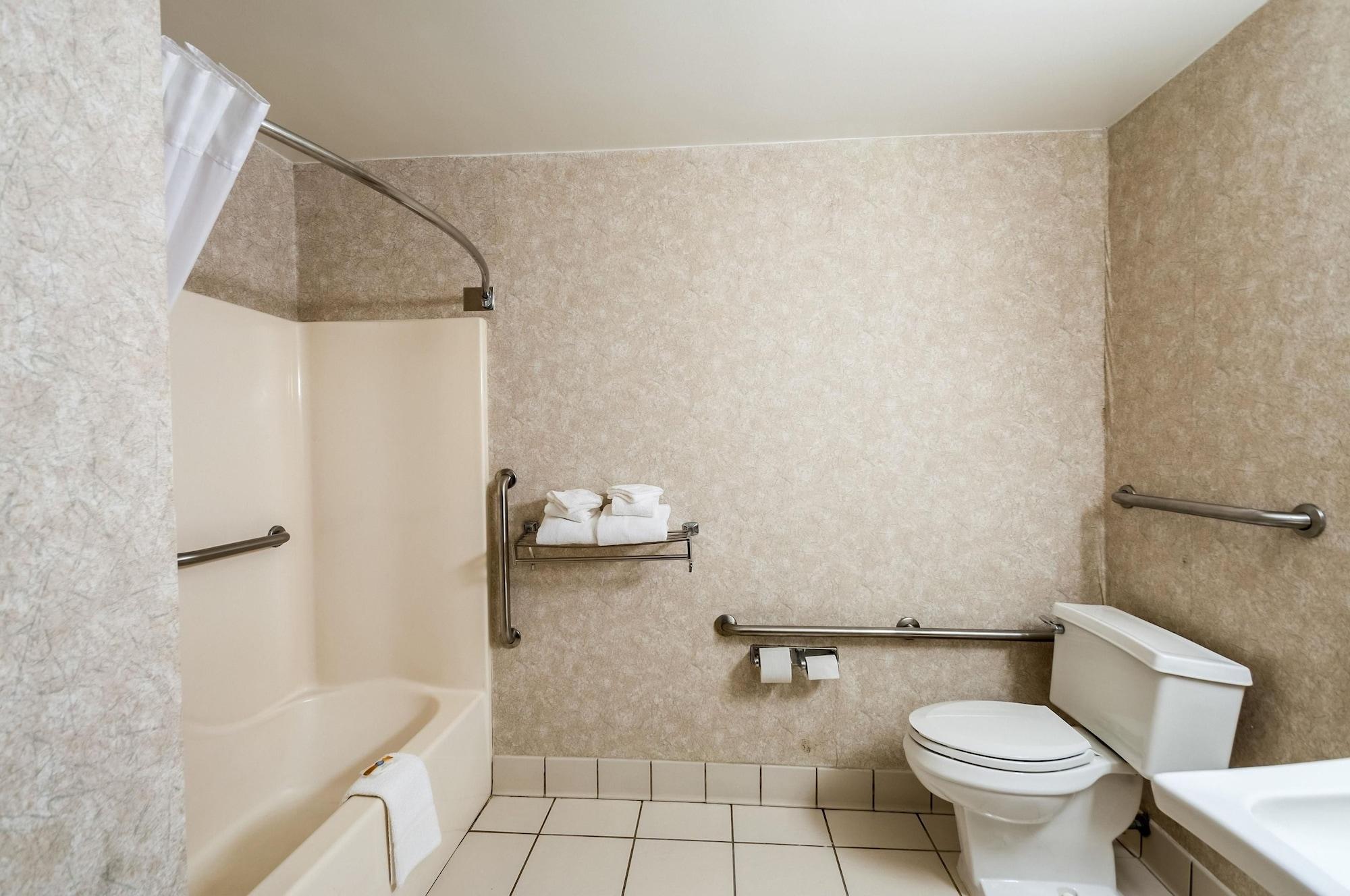 Quality Inn Solomons - Beacon Marina Kültér fotó