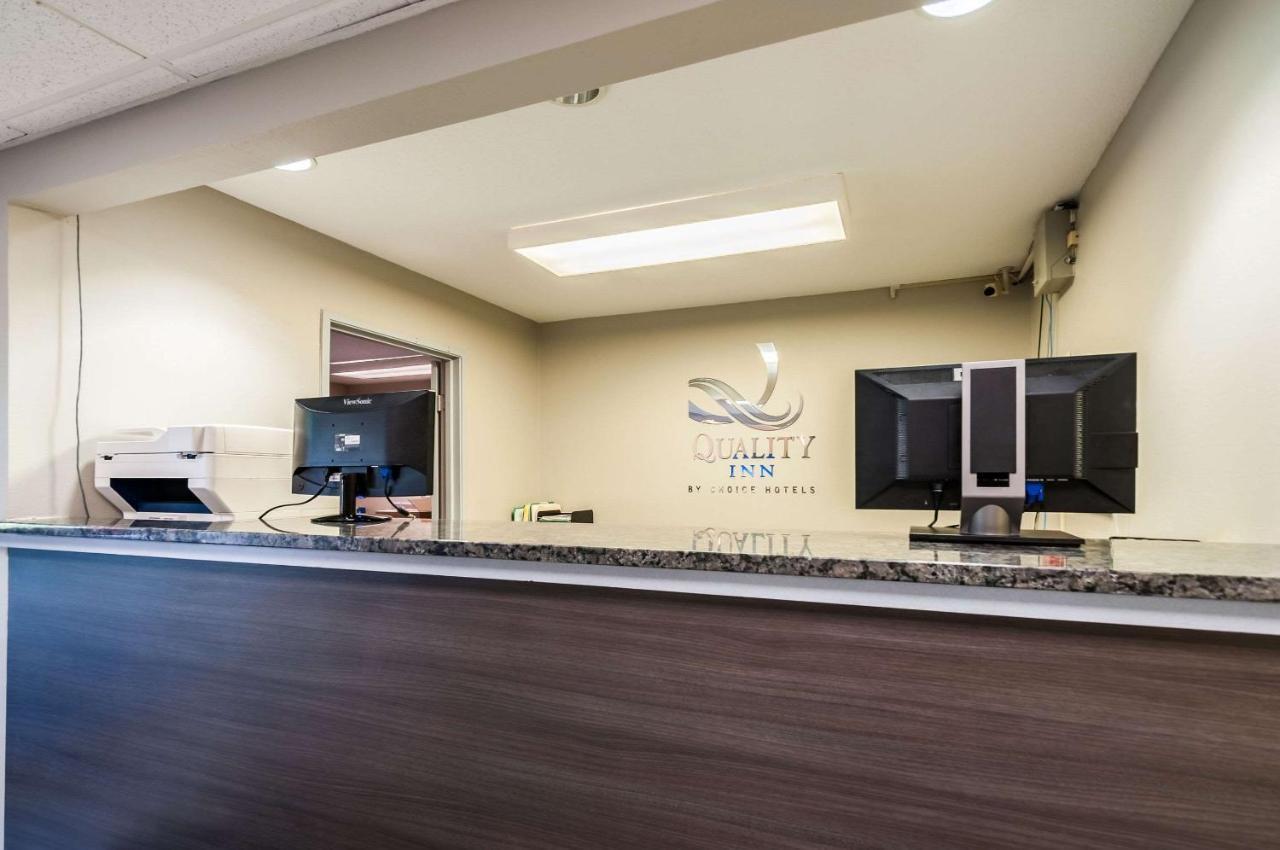 Quality Inn Solomons - Beacon Marina Kültér fotó
