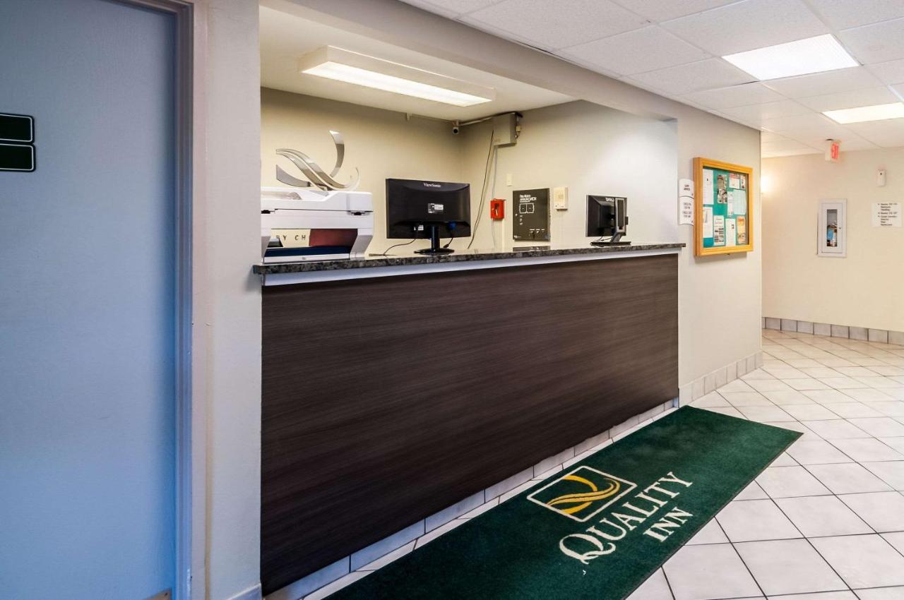 Quality Inn Solomons - Beacon Marina Kültér fotó